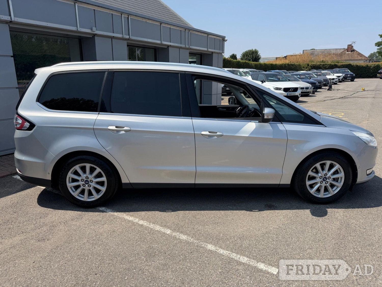 Ford Galaxy 2016 - Cars in Gillingham