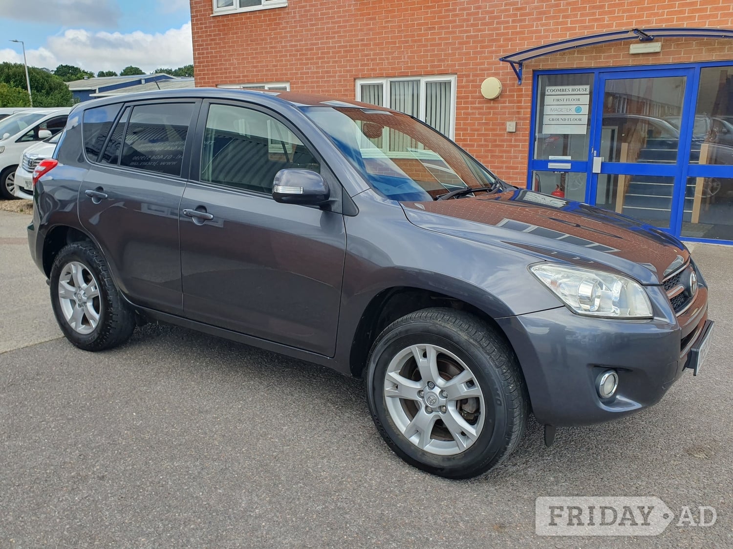 [ berth ]Toyota RAV4