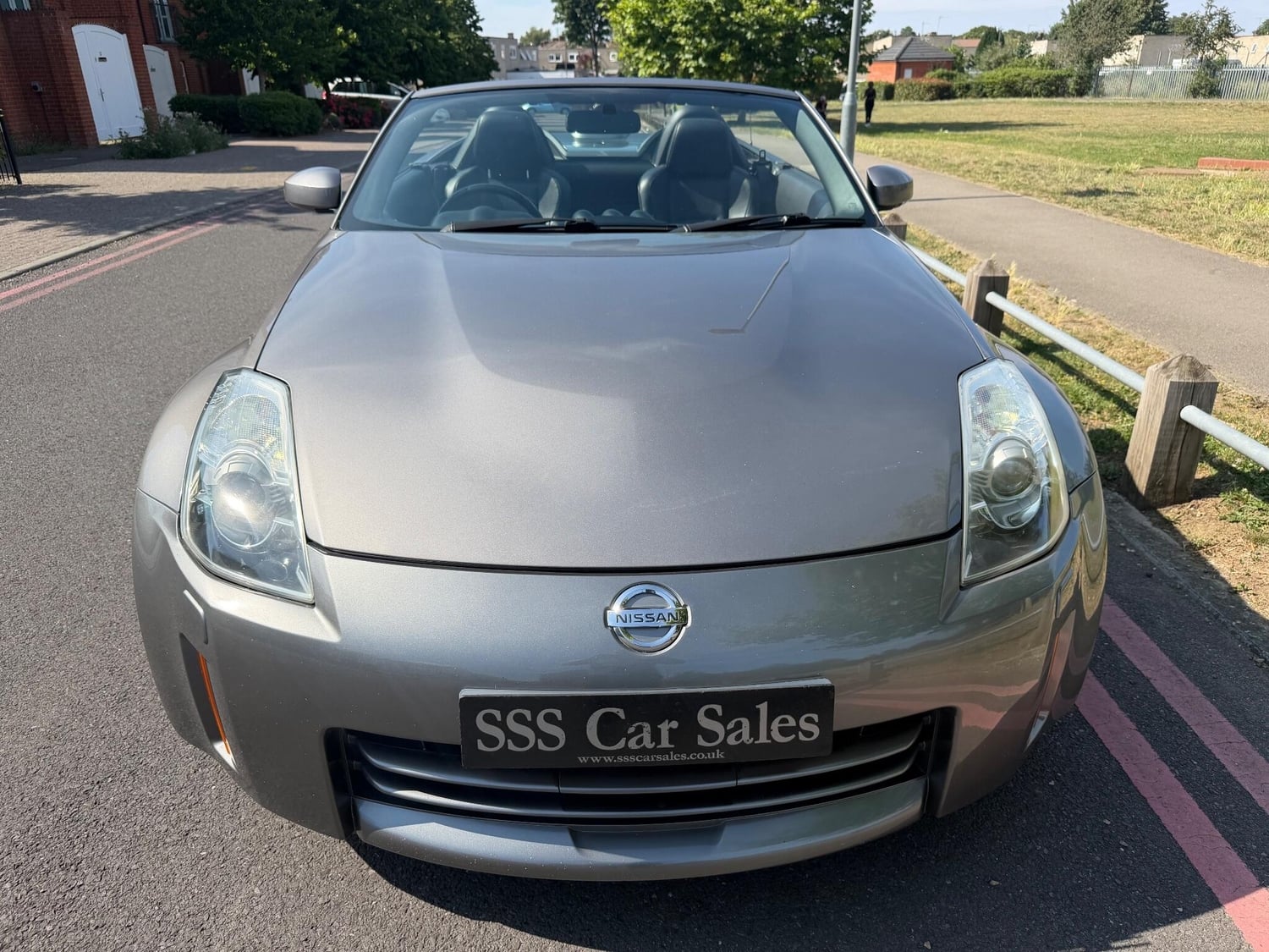 [ berth ]Nissan 350 Z