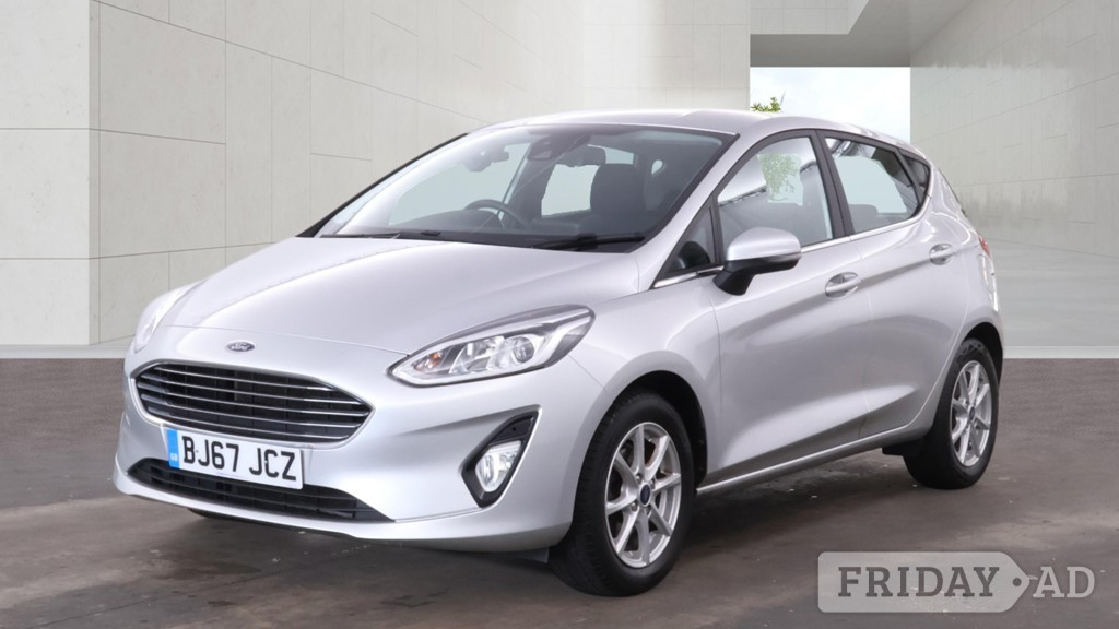 [ berth ]Ford Fiesta