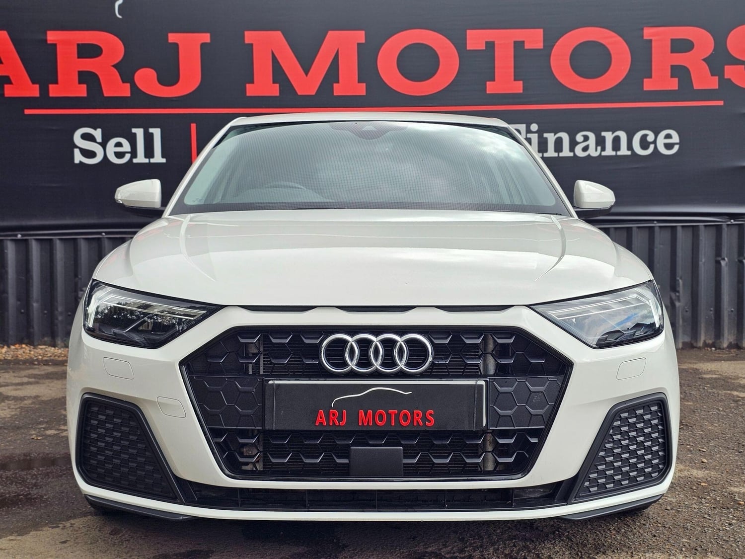 Audi A1 2020 - Cars