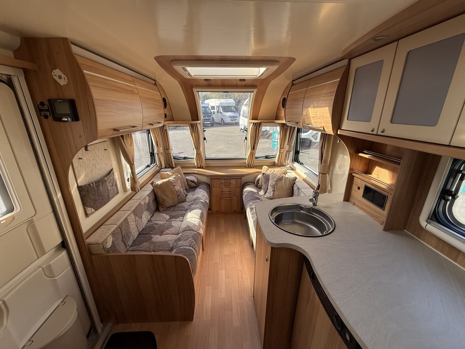 [4 berth ]Bailey Pegasus GT65 Rimini