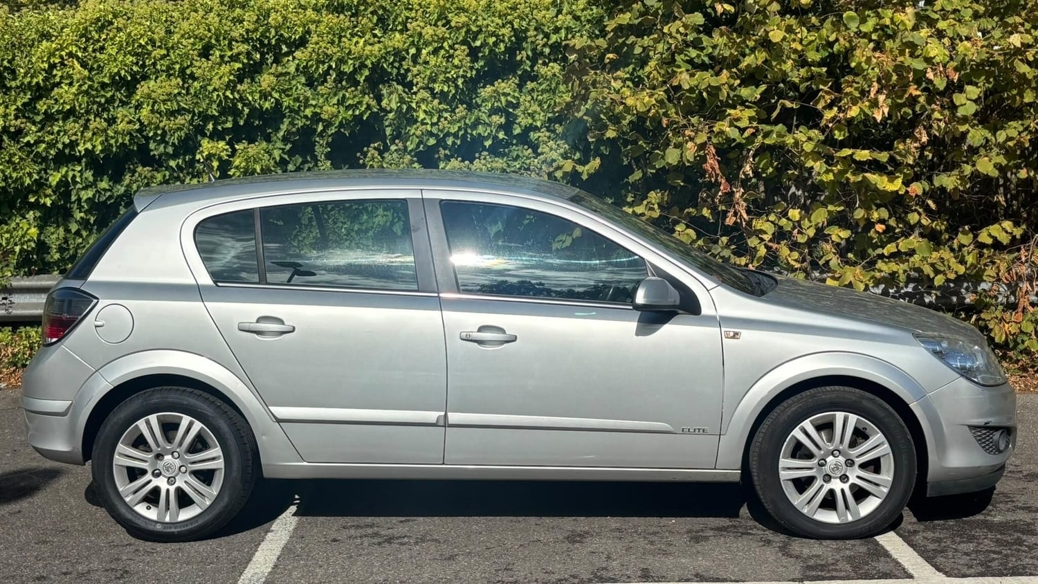 Vauxhall Astra 2008 - Cars in Ealing