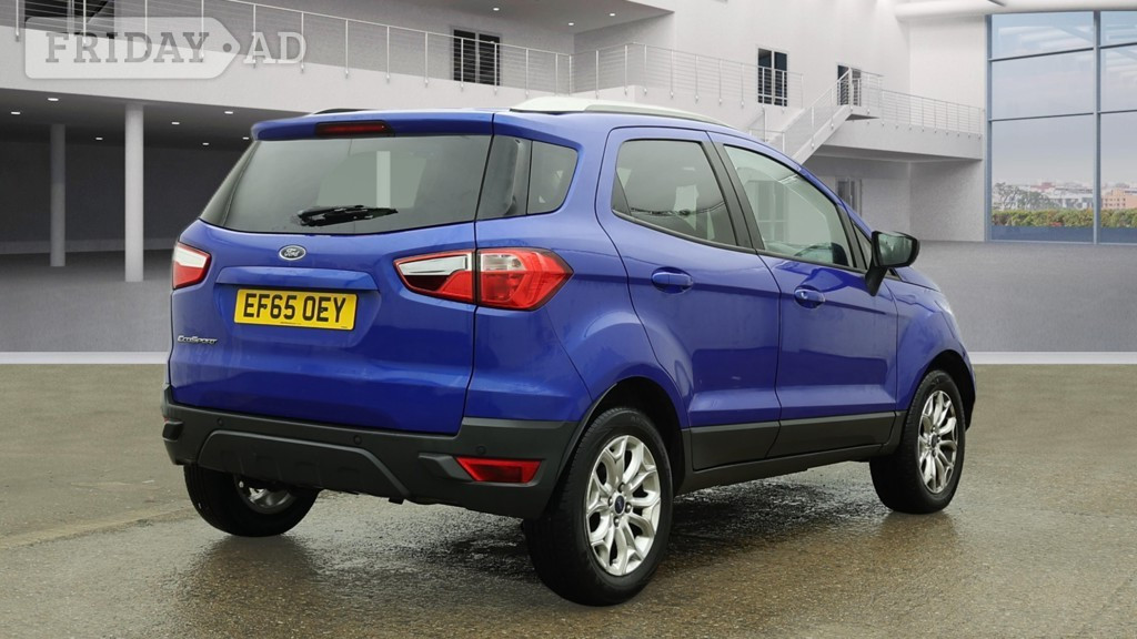 [ berth ]Ford Ecosport