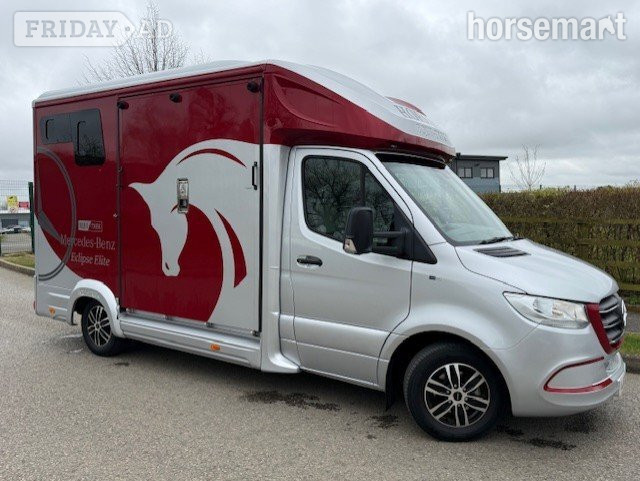 Equi-Trek Eclipse Mercedes-Benz Horsebox in Banbury