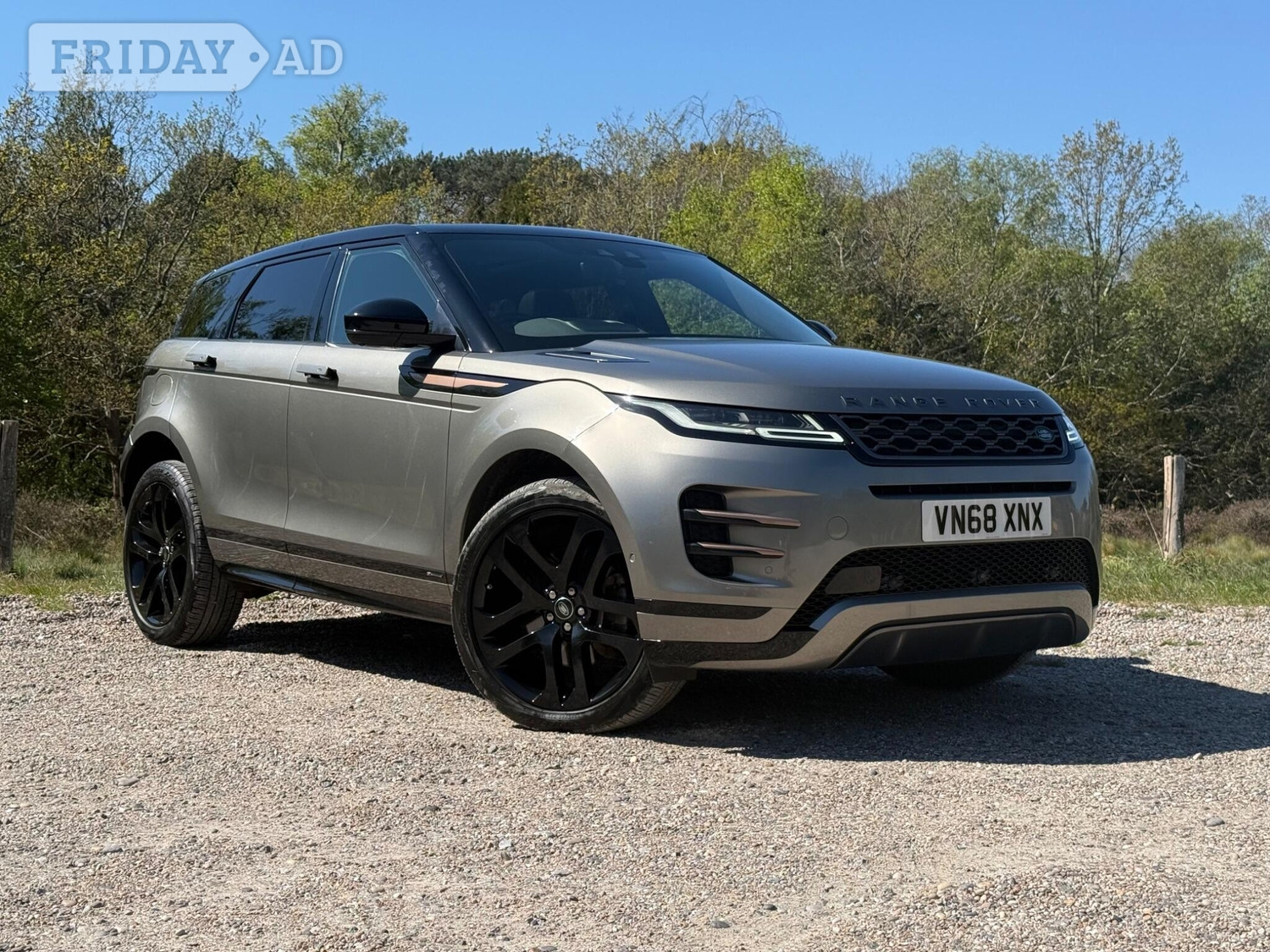 Land Rover Range Rover Evoque 2018 in Bromley