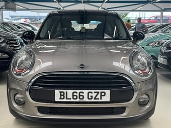 Mini Hatch 2016