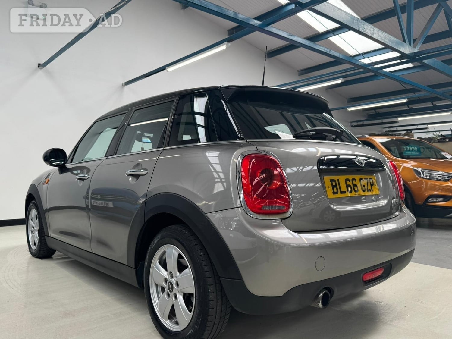 Mini Hatch 2016 - Cars in Bolton