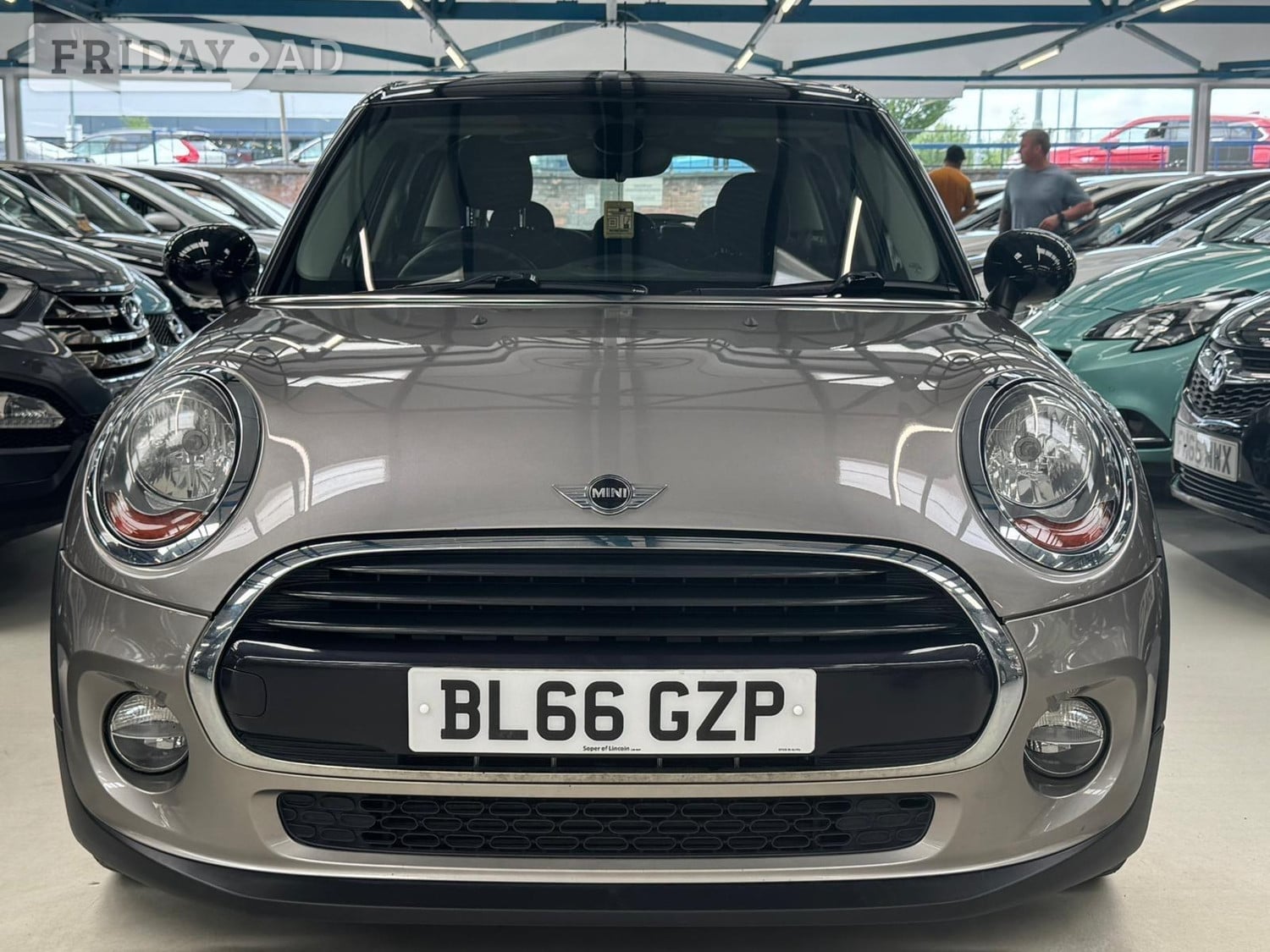 Mini Hatch 2016 in Bolton