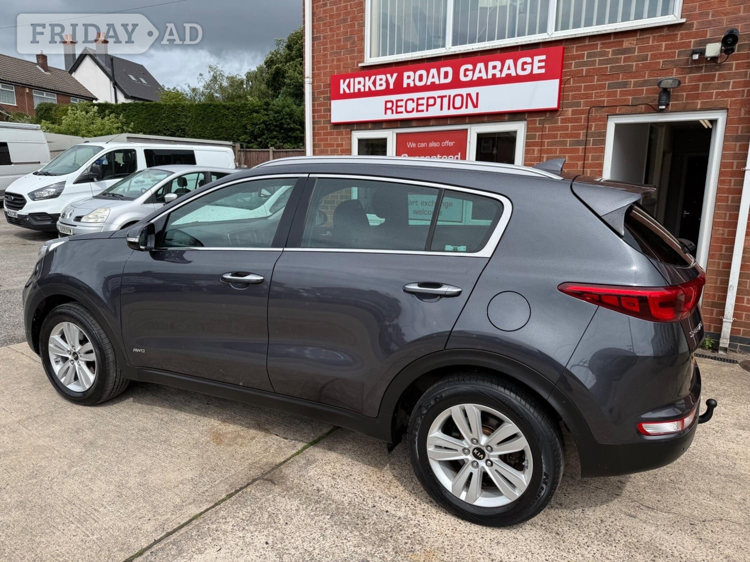 [ berth ]Kia Sportage