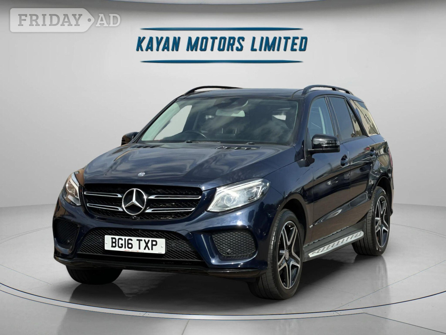 [ berth ]Mercedes-Benz GLE
