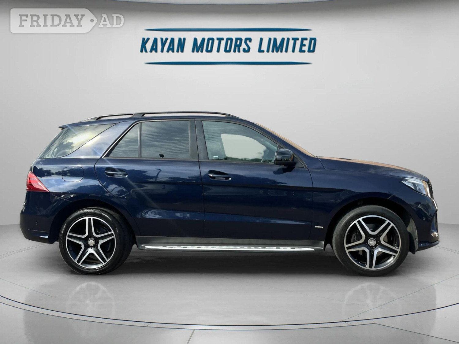 Mercedes-Benz GLE 2016 - Cars in Kensington
