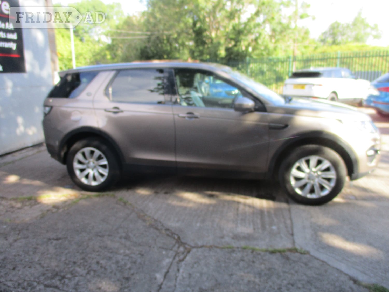 Land Rover Discovery Sport 2016 in Ledbury