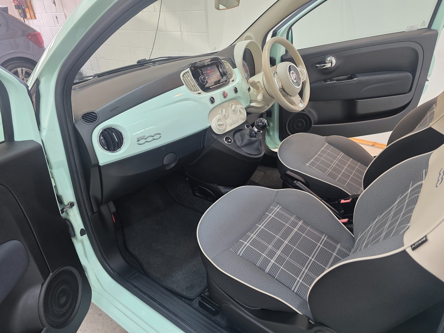 Fiat 500 Storrington