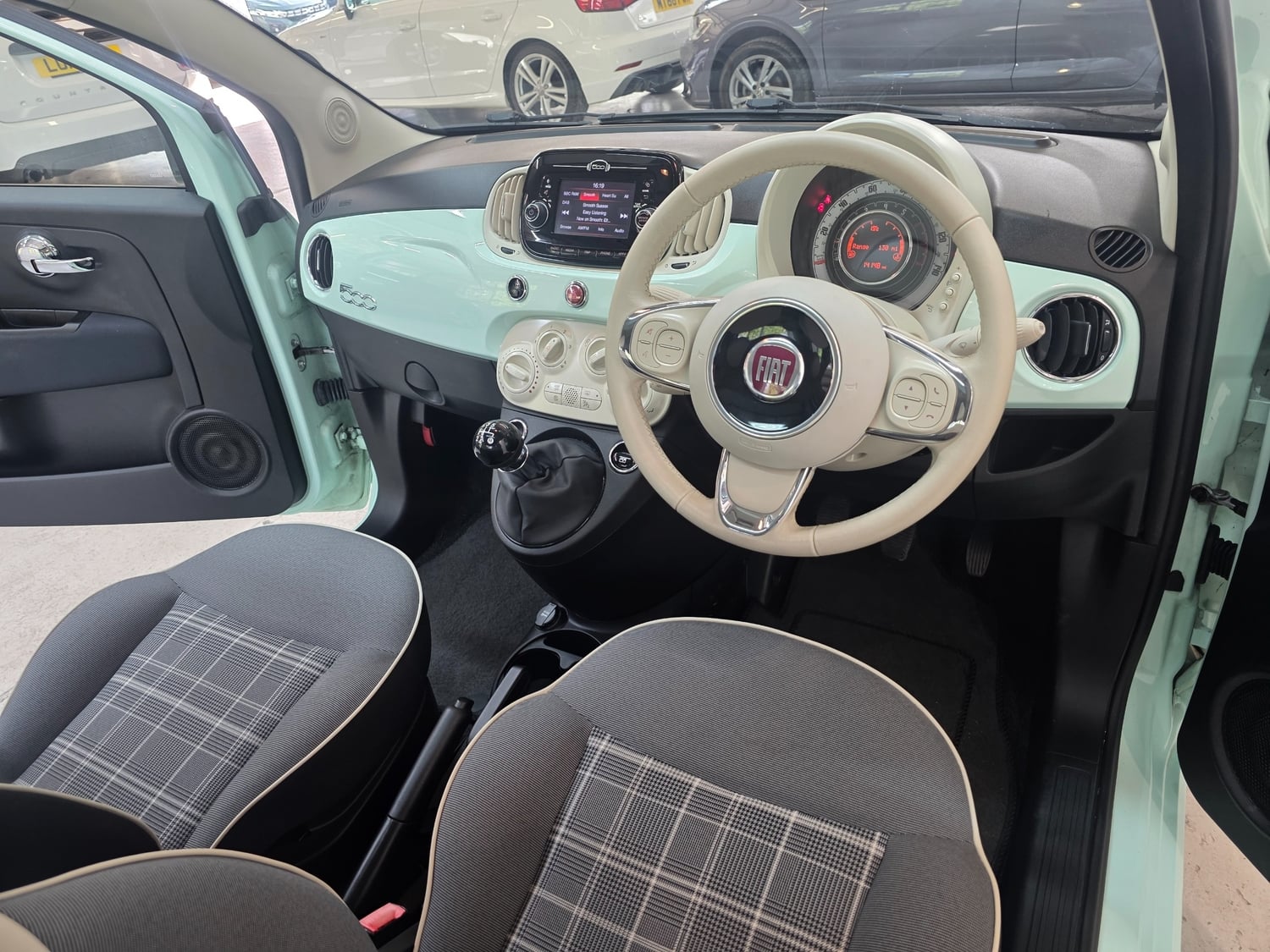 Fiat 500 2018 - Cars in Storrington