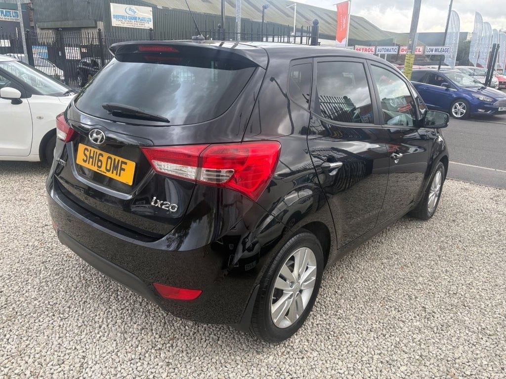 Hyundai ix20 2016 - Cars in Sheffield