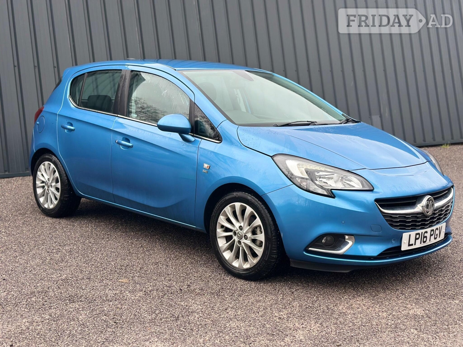 Vauxhall Corsa 2016 in Farnham
