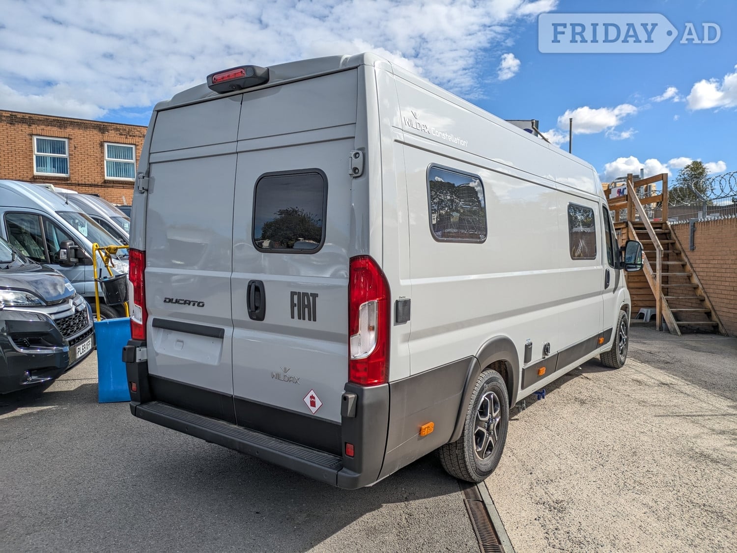 [ berth ]Wildax Constellation 3 XL