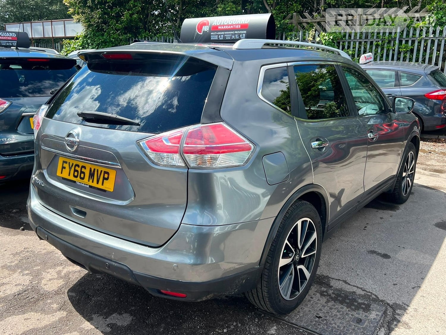 Nissan X-Trail 2016 - Cars
