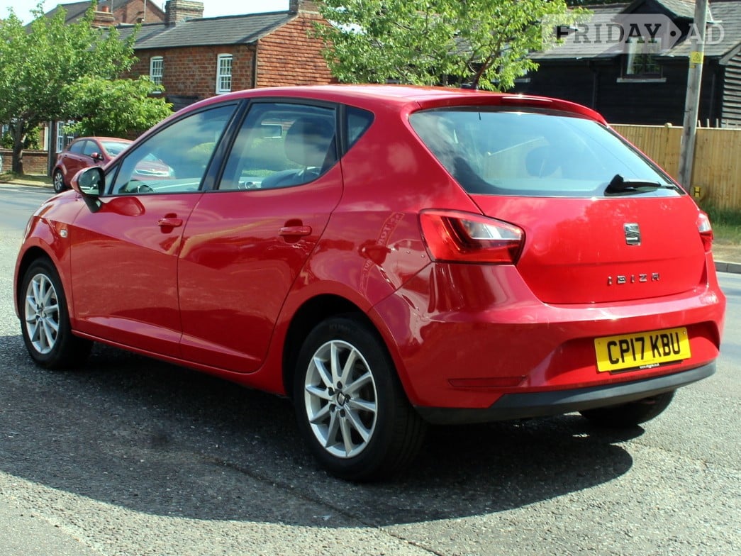 [ berth ]SEAT Ibiza
