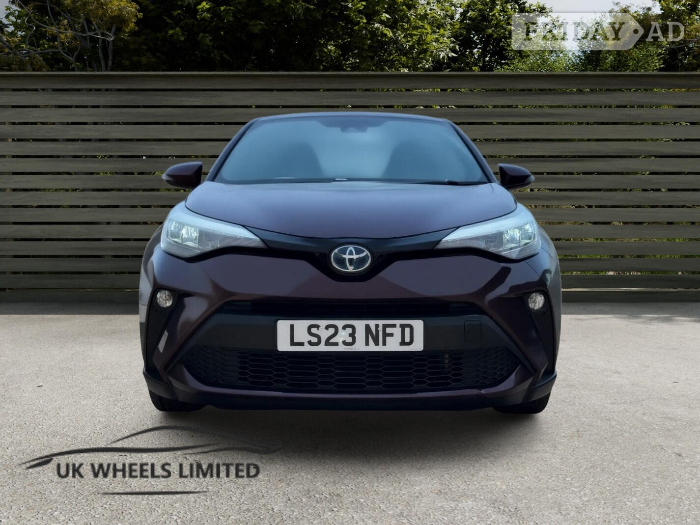 [ berth ]Toyota C-HR