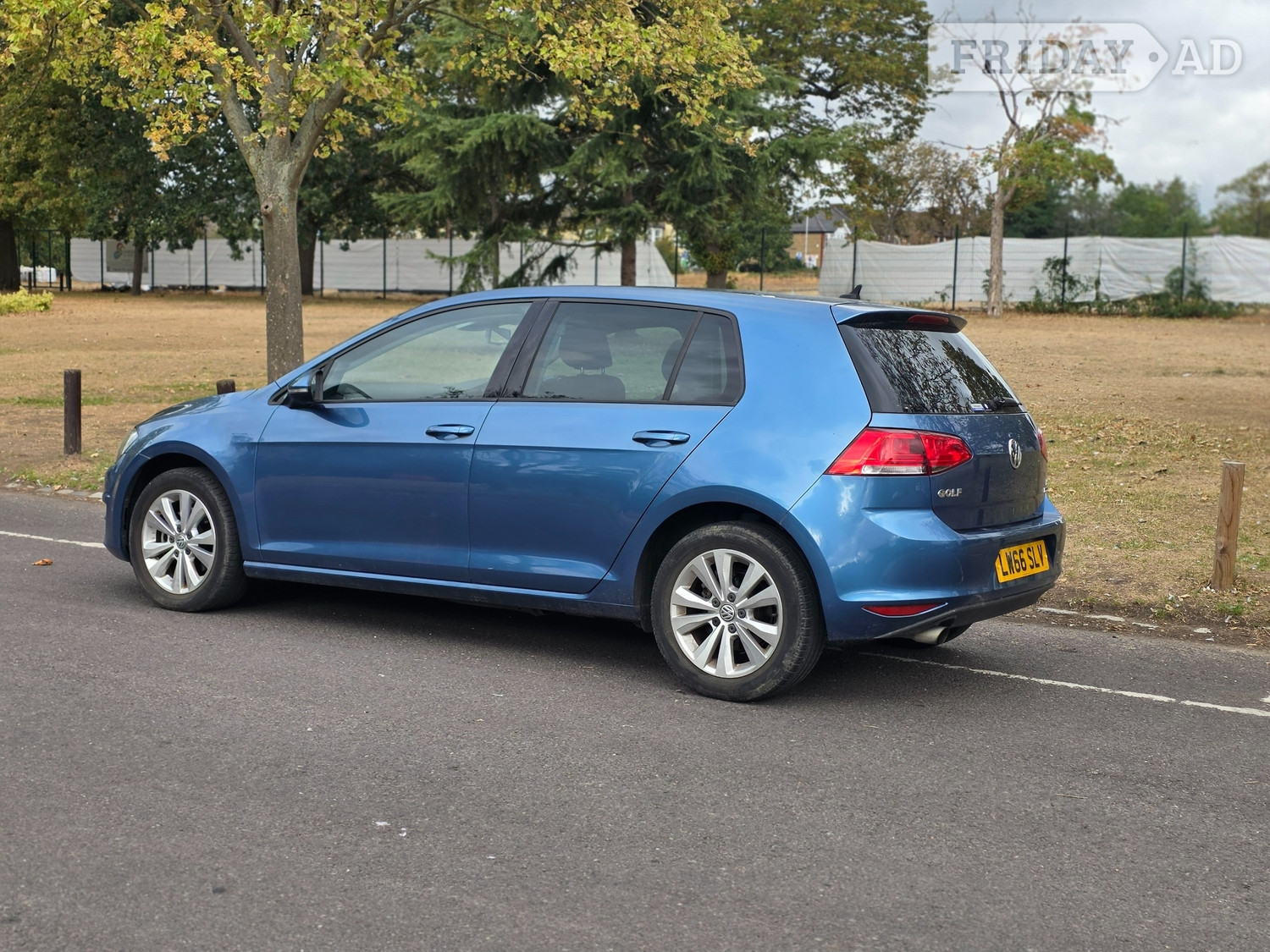 Volkswagen Golf 2016 - Cars