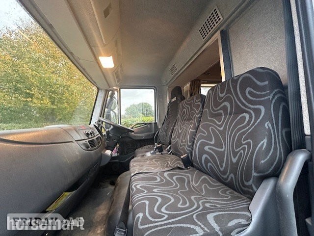 Solitaire  Iveco Horsebox - Trailers & Horseboxes
