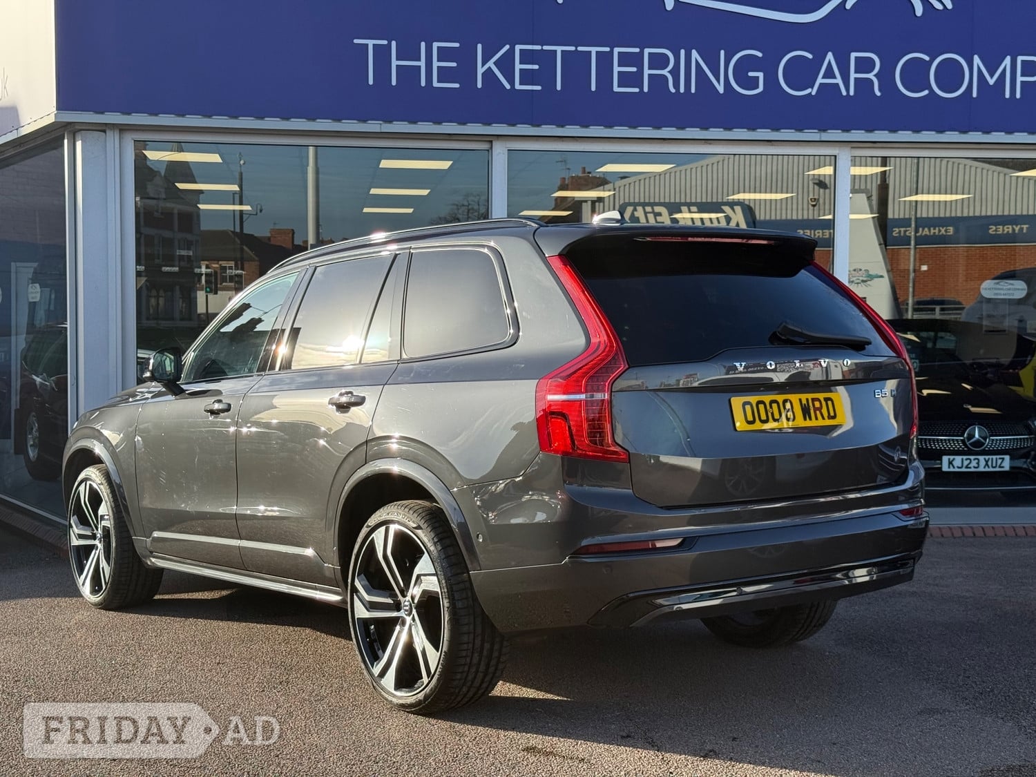 Volvo XC90 2022 - Cars in Kettering