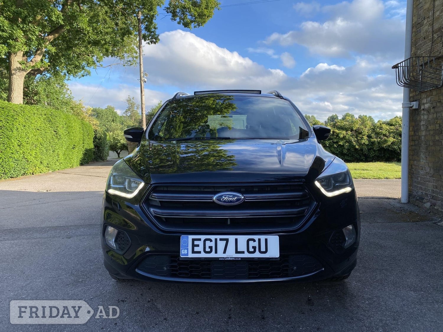 [ berth ]Ford Kuga