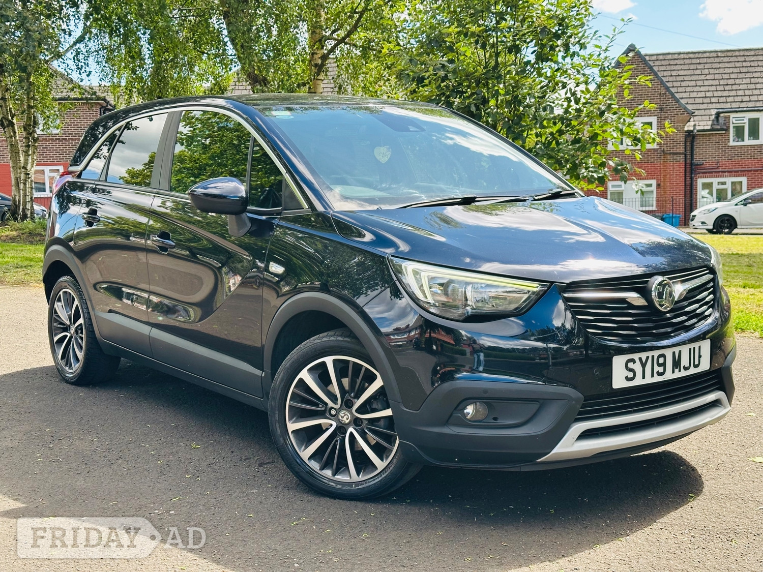 [ berth ]Vauxhall Crossland X