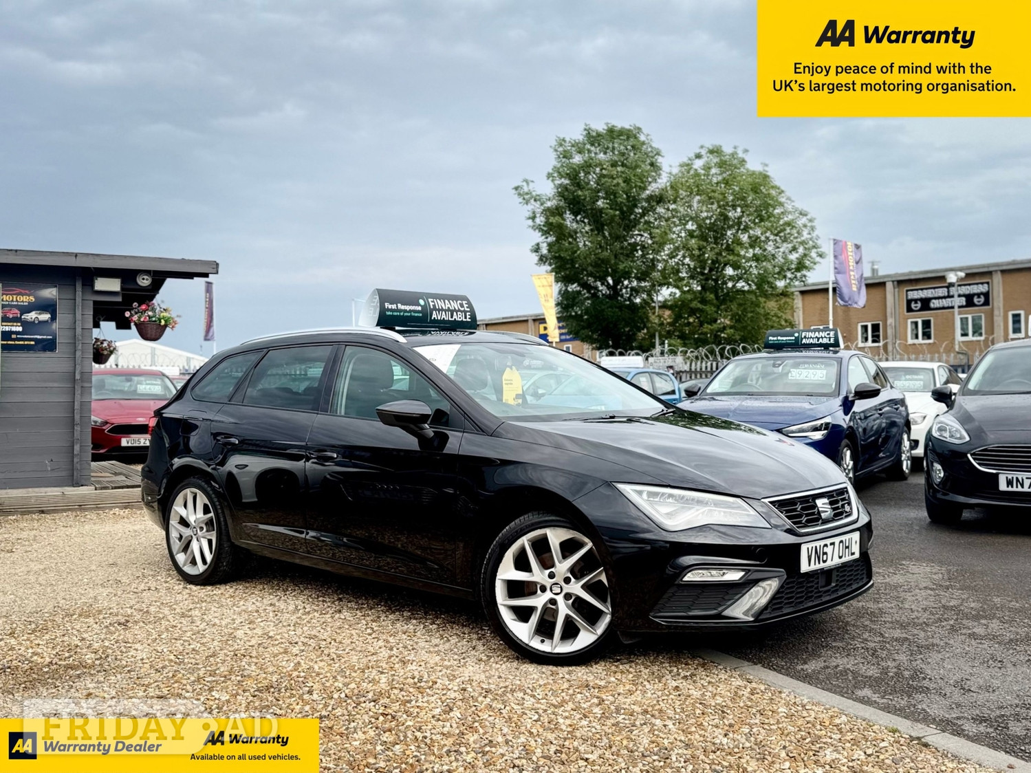 SEAT Leon 2017 in Cardiff