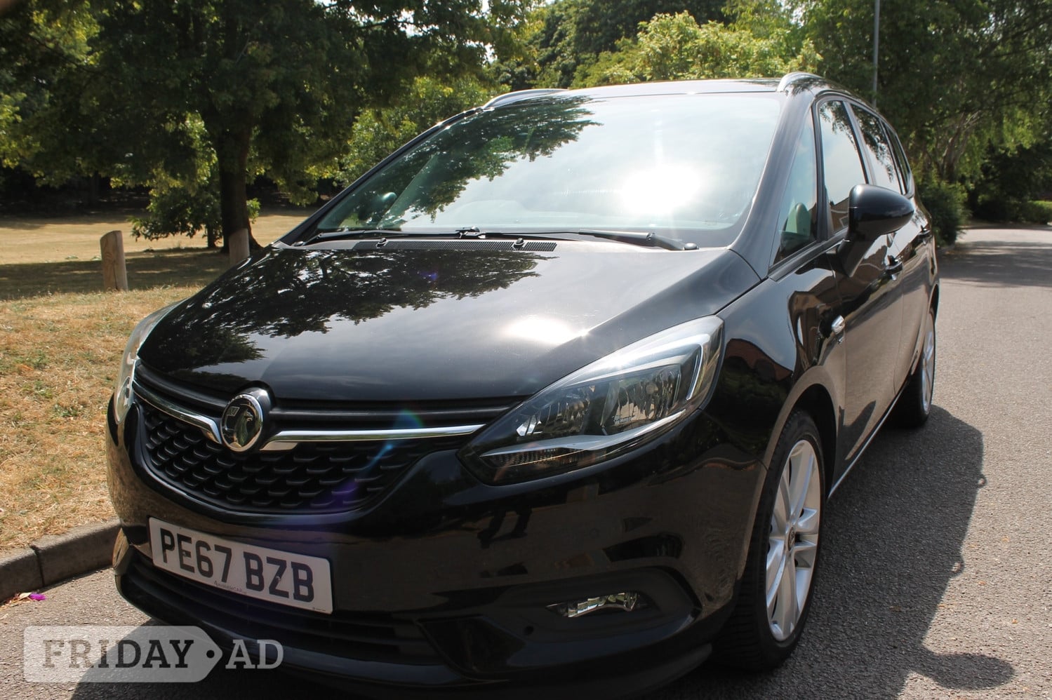 Vauxhall Zafira Tourer 2017 in Northampton