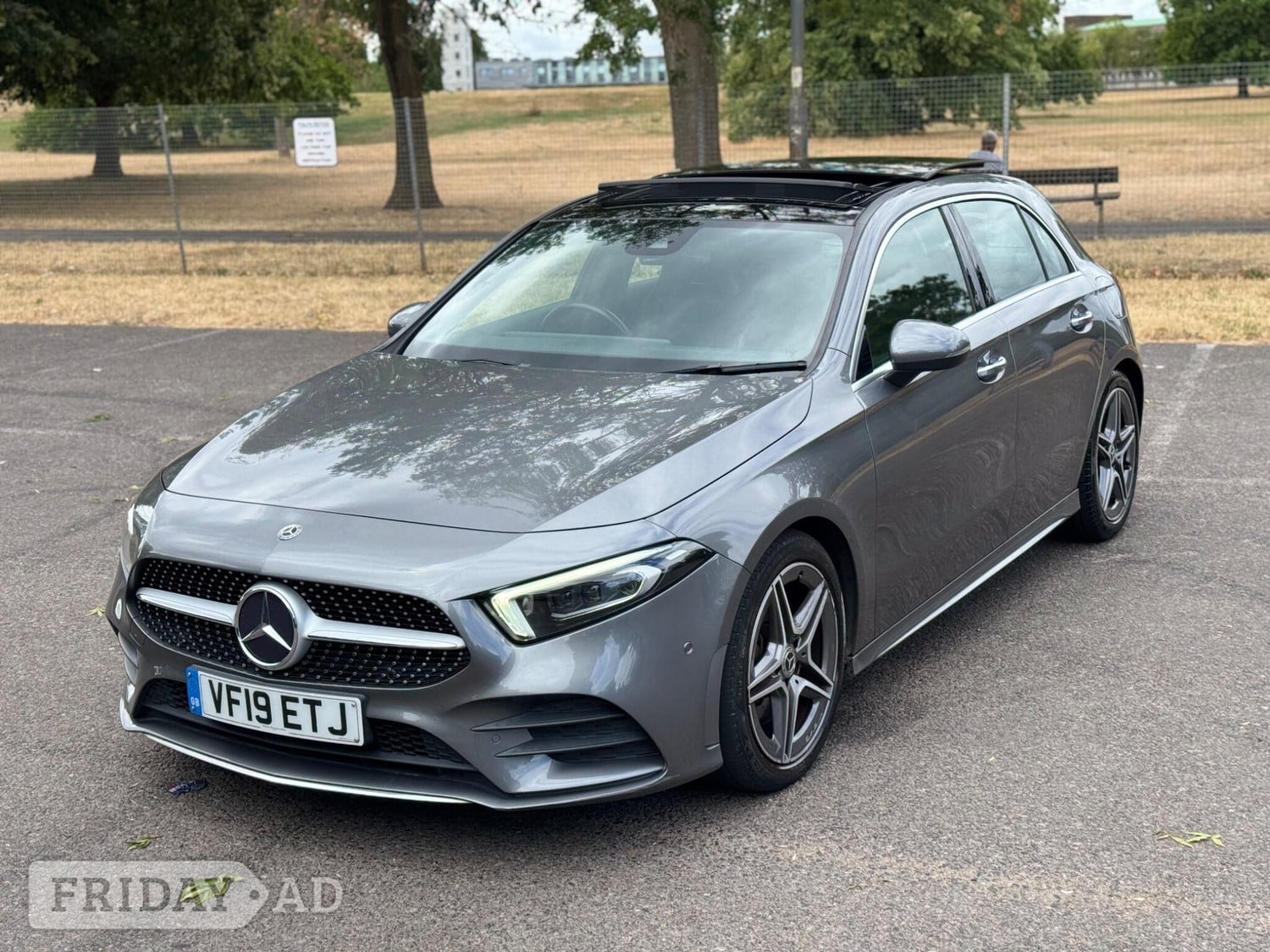 [ berth ]Mercedes-Benz A Class