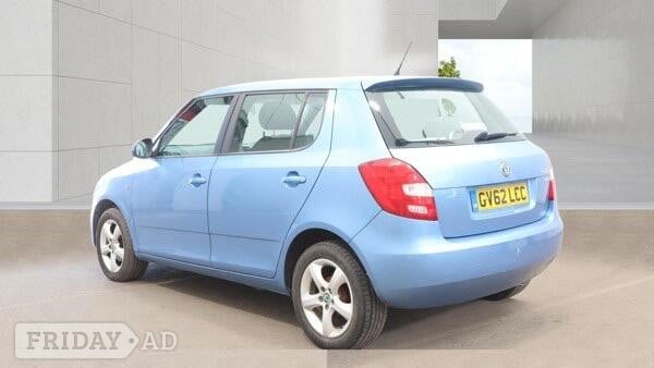 Skoda Fabia 2013 - Cars