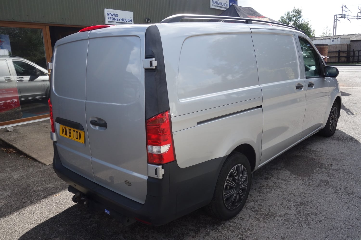 [ berth ]Mercedes-Benz Vito