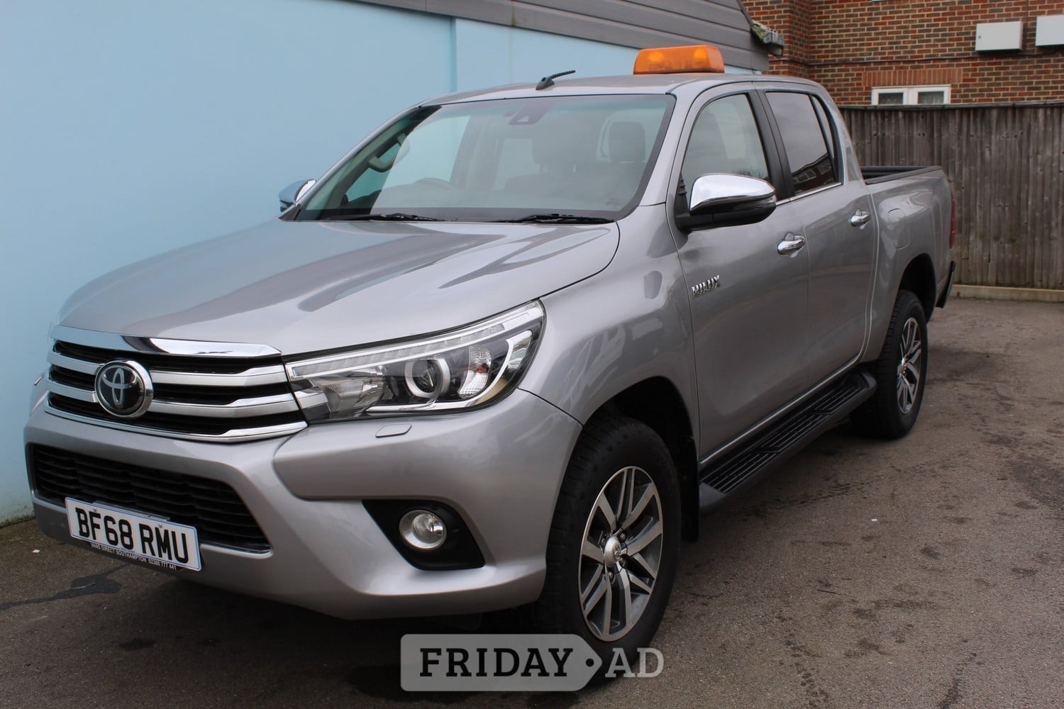 Toyota Hilux 2018 - Vans & Commercial Vehicles