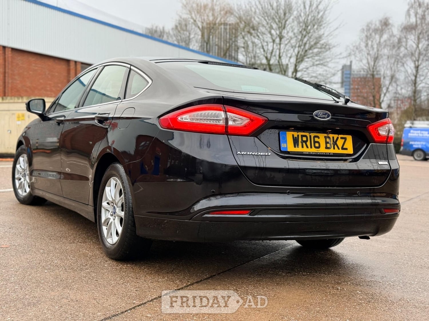 [ berth ]Ford Mondeo