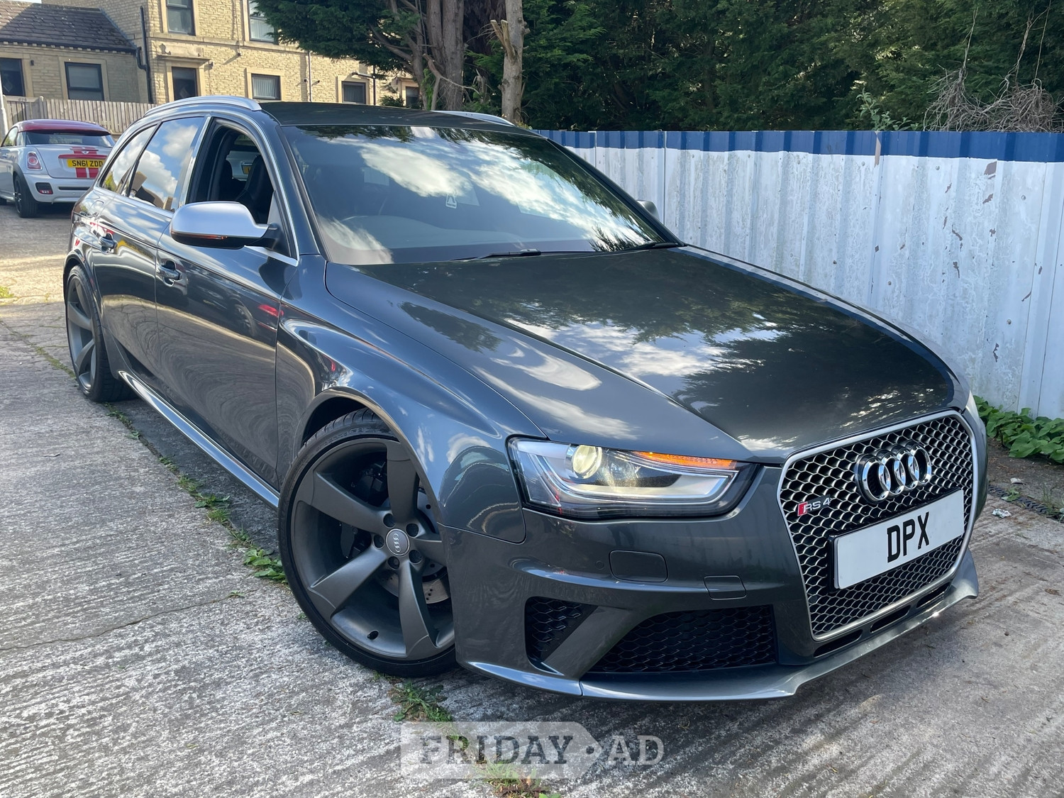 Audi RS4 Avant 2013 in Liversedge