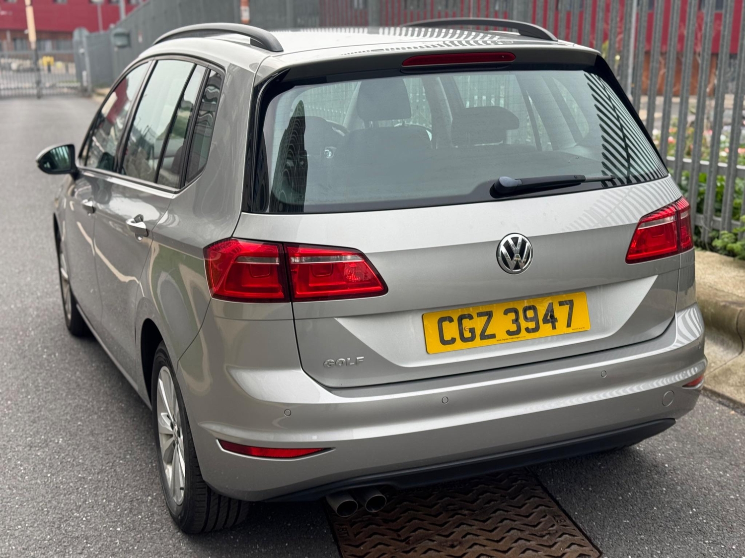 Volkswagen Golf SV 2016 - Cars