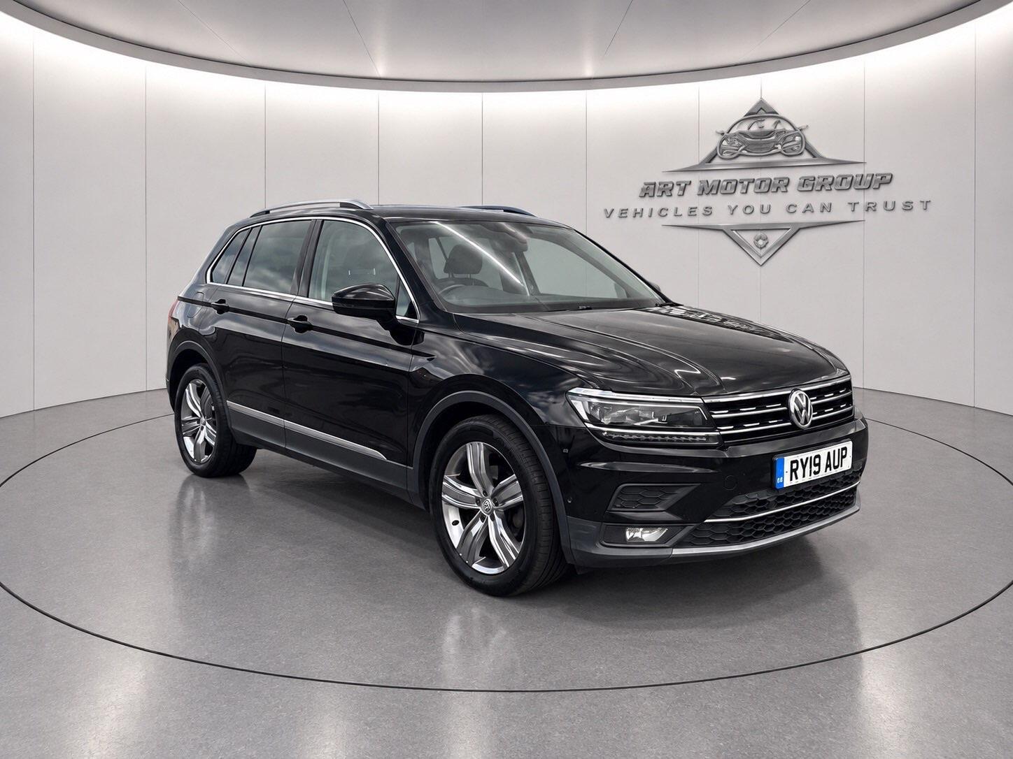 Volkswagen Tiguan 2019 - Cars