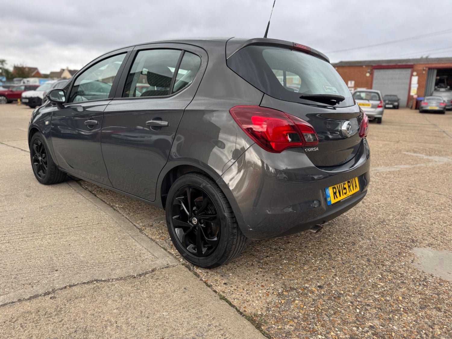 Vauxhall Corsa 2015 - Cars in Leighton Buzzard