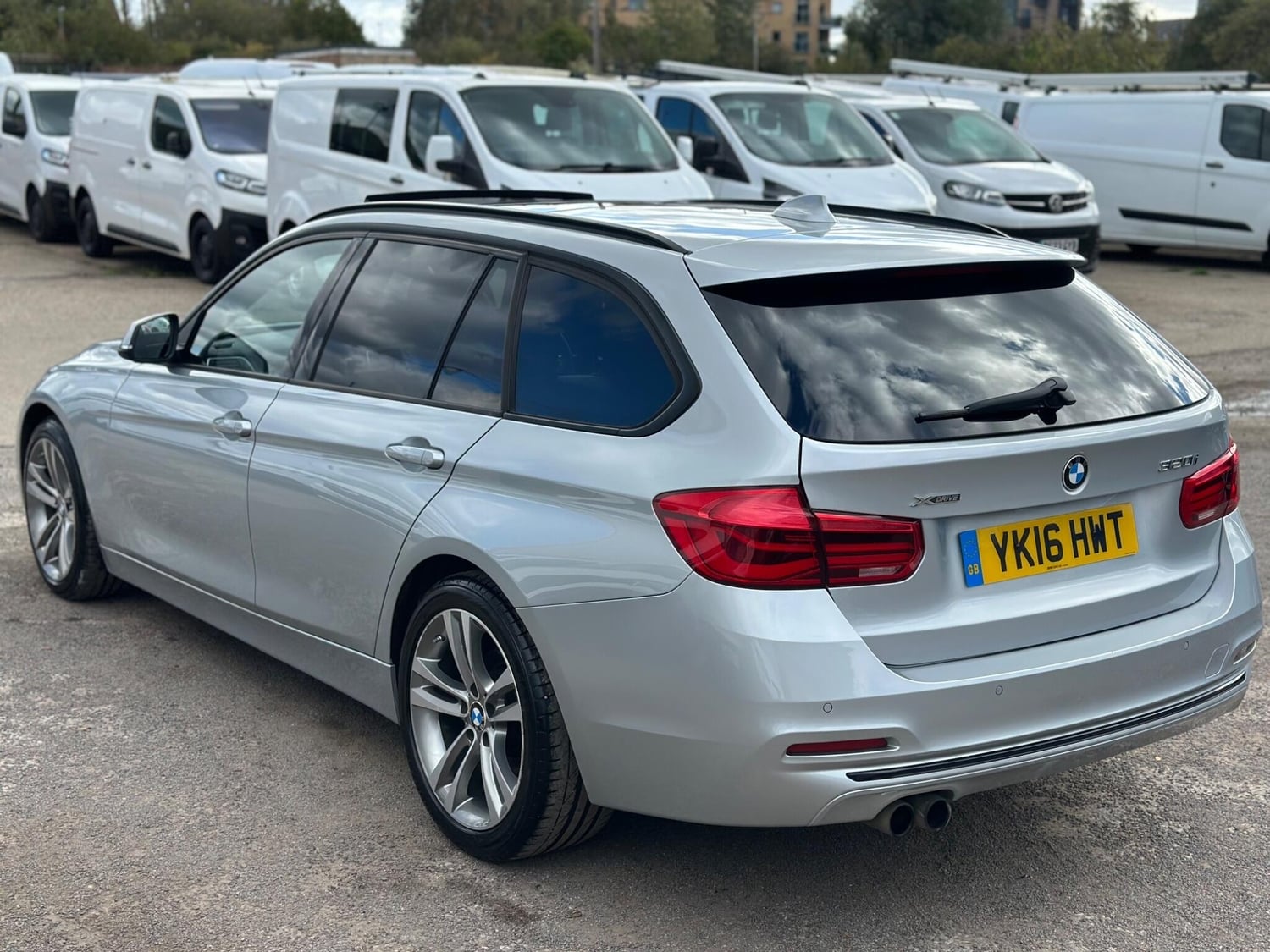 BMW 3 Series 2016 - Cars