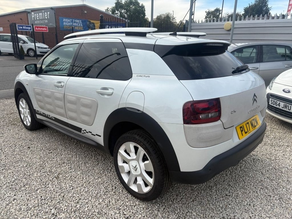 [ berth ]Citroen C4 Cactus