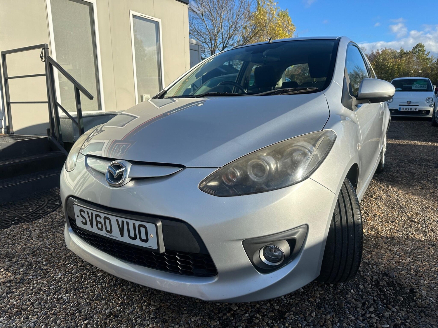 [ berth ]Mazda Mazda2