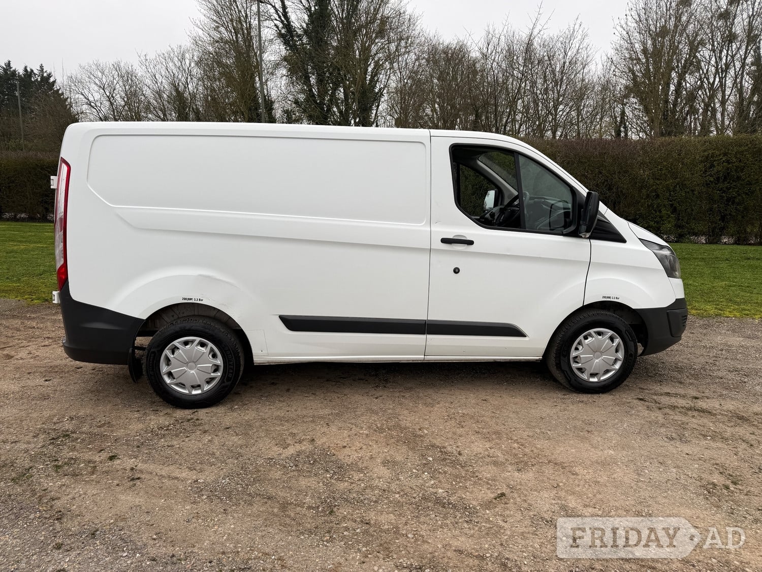 Ford Transit Custom 2018 - Vans & Commercial Vehicles in Chertsey