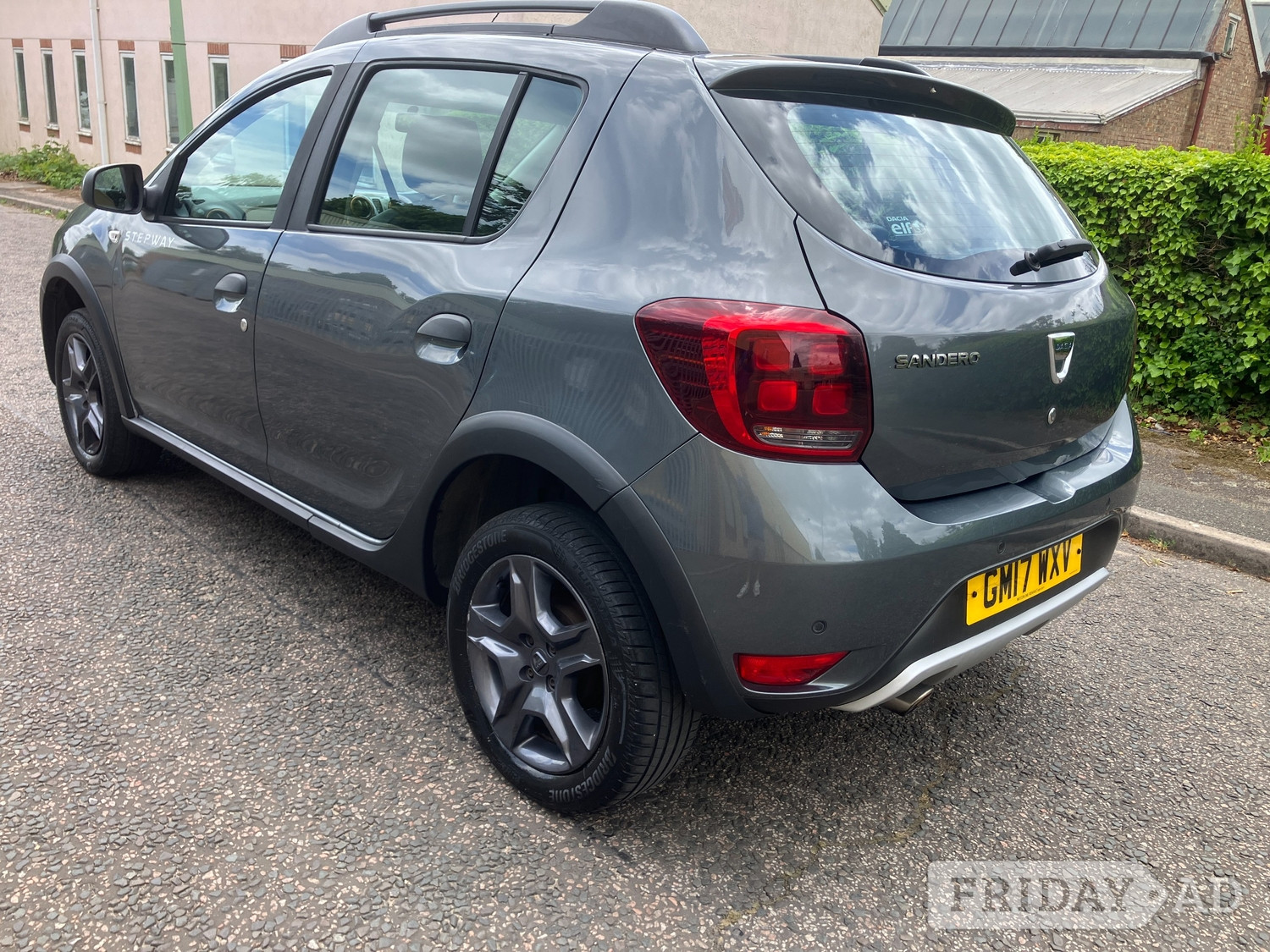 Dacia Sandero Stepway 2017 - Cars