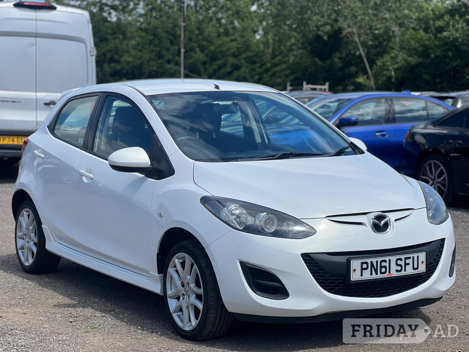 [ berth ]Mazda Mazda2
