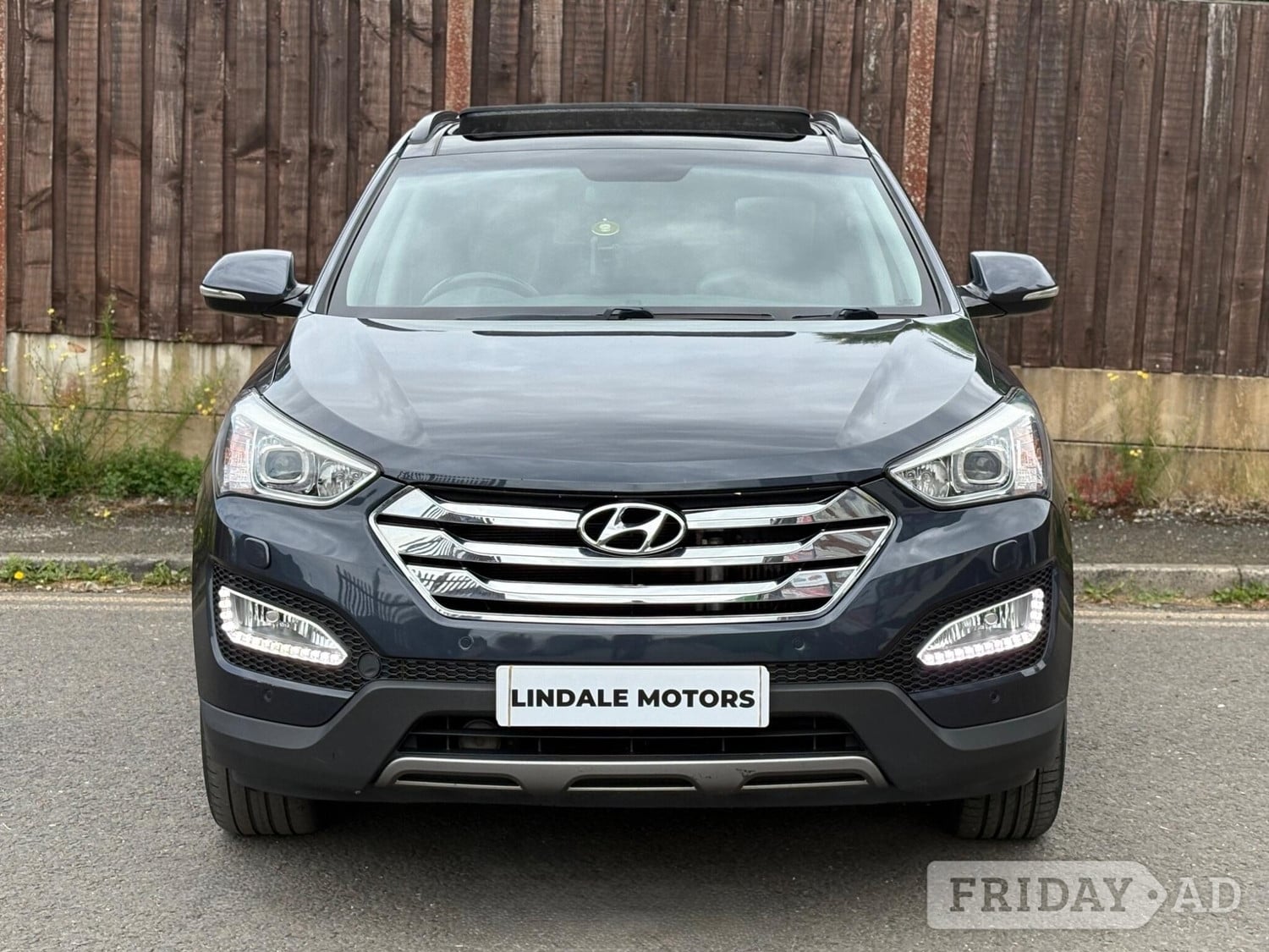 Hyundai Santa Fe Oldham