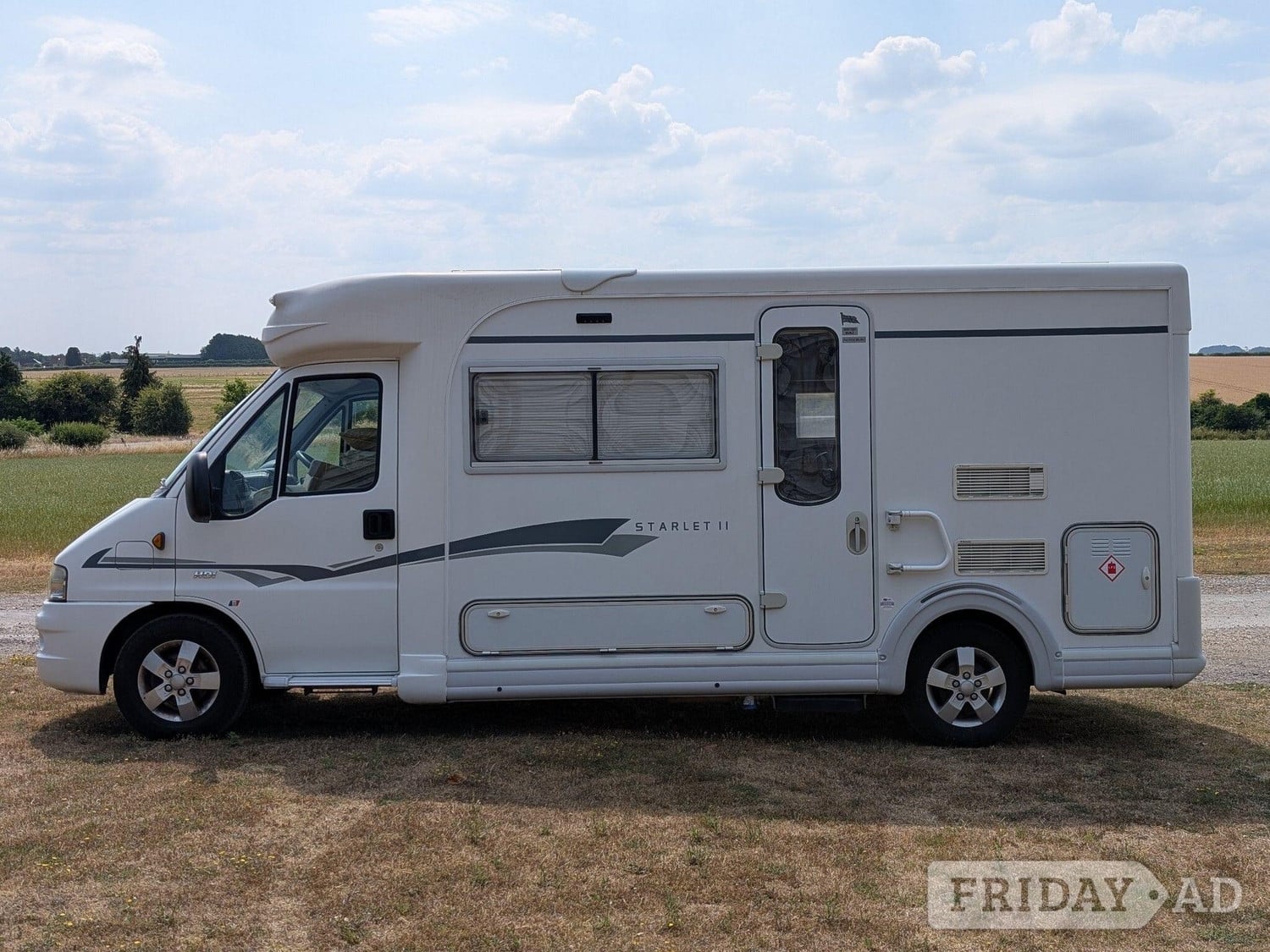 Autocruise Starlet (Twin Singles or Double Bed) Southampton
