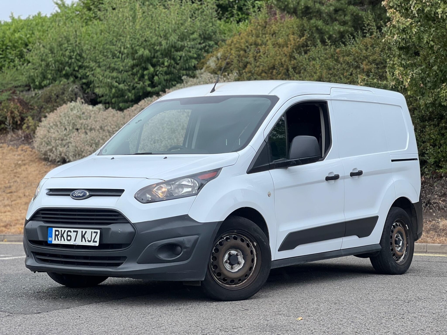 [ berth ]Ford Transit Connect